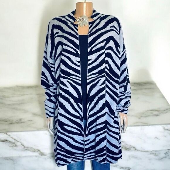 NWT 89th Madison 2X Grey Black Long Soft  Zebra Print Coatigan Cardigan Sweater - Picture 1 of 12